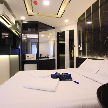 Pratunam Atrium Hotel Bangkok Extérieur photo