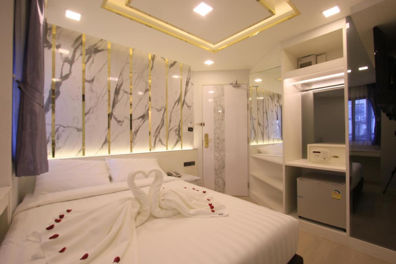 Pratunam Atrium Hotel Bangkok Extérieur photo
