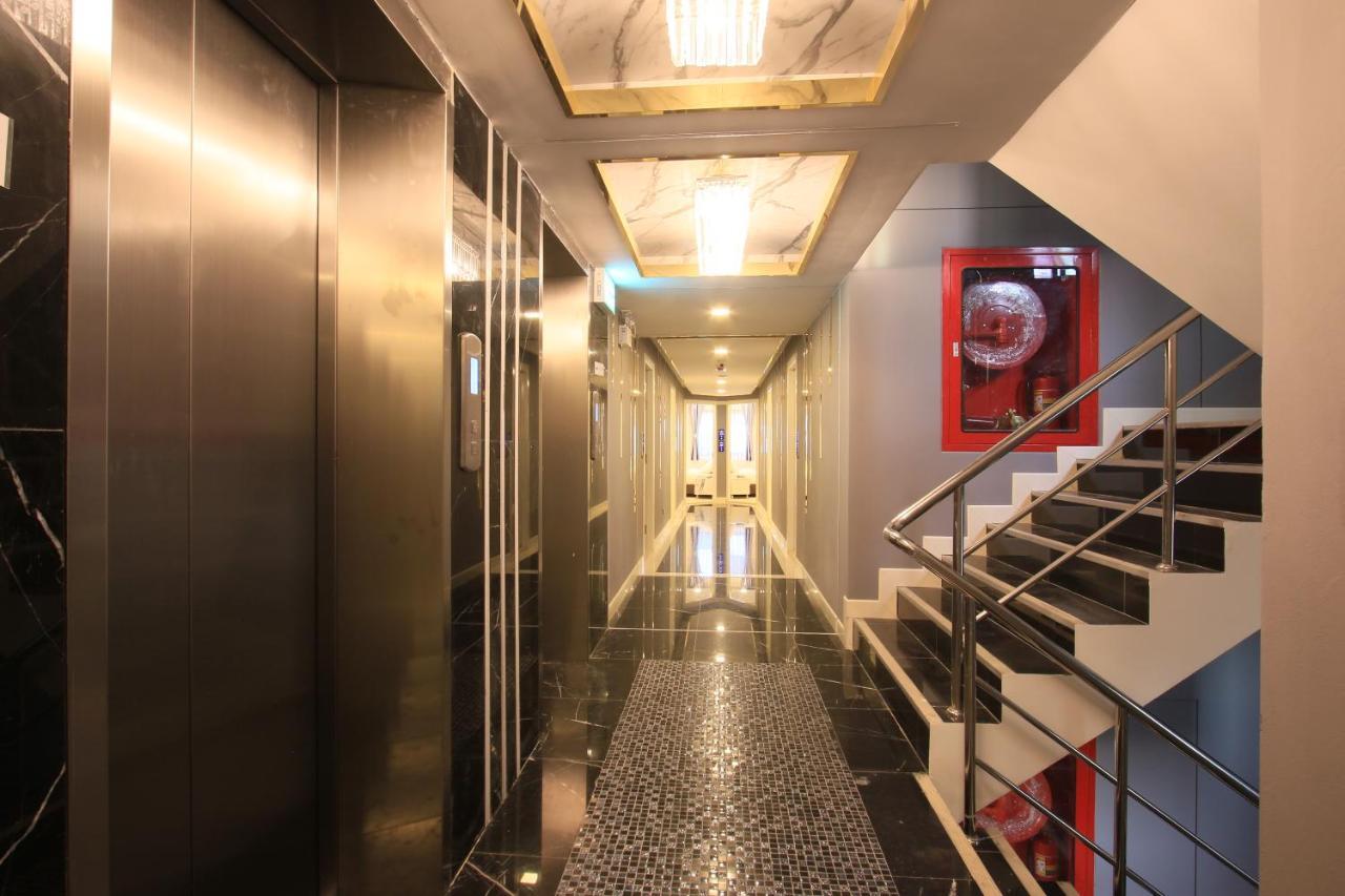 Pratunam Atrium Hotel Bangkok Extérieur photo